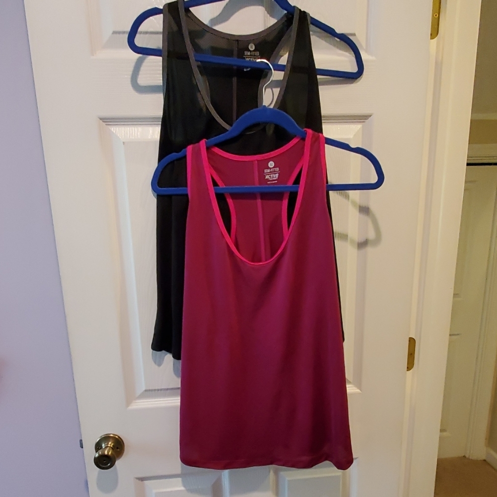 Racerback work out tanks